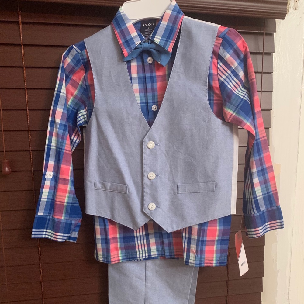 Three piece casual boys suit